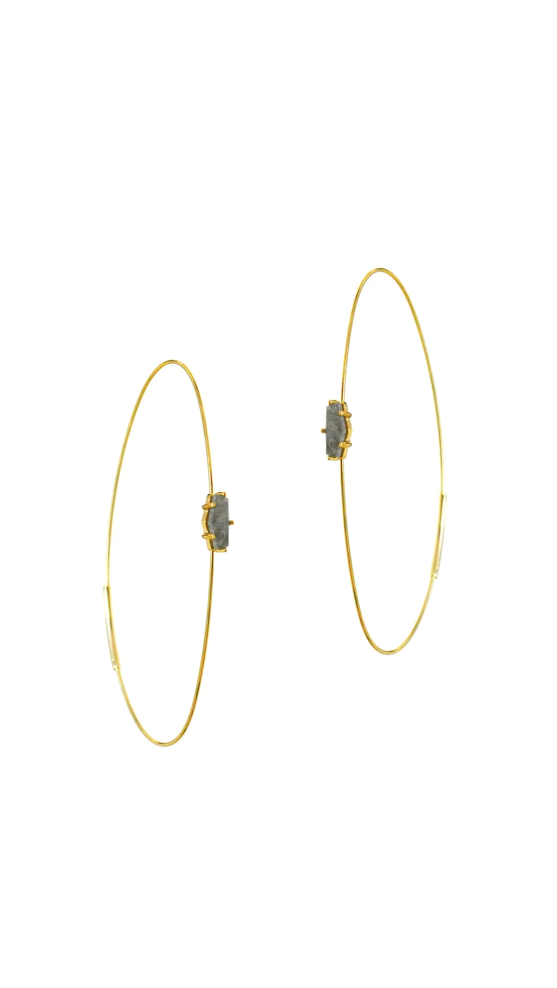 Elongated Hoop With Single Stone
