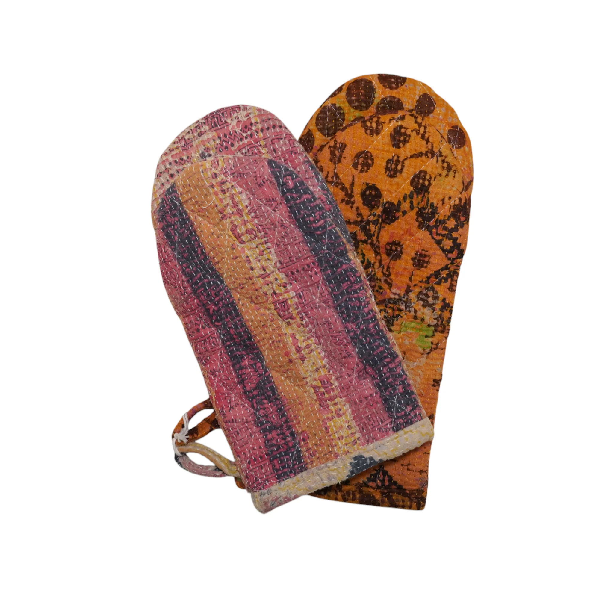 Kantha Oven Mitt - Image 4