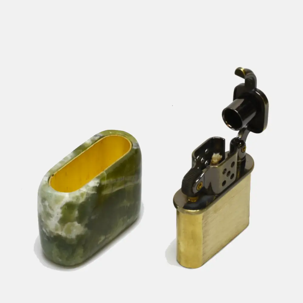 Kerosene Jade Lighter - Image 3