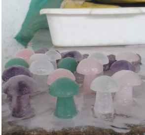 Mini Quartz Mushroom - Image 4