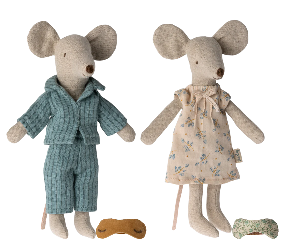 Mum and dad Mouse in Cigar Box - Image 2
